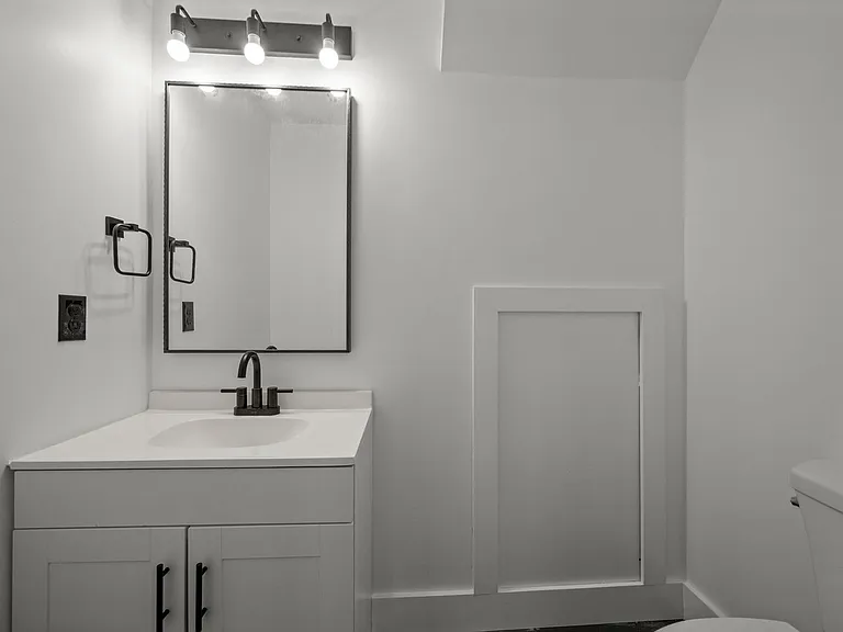 635 Myrtlewood Cir — Photo 10