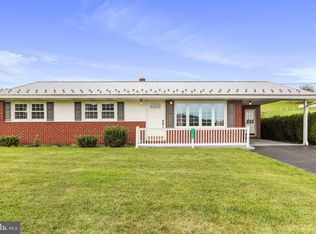 7144 Mentzer Gap Rd, Waynesboro, PA 17268