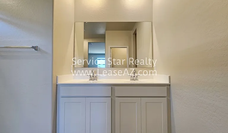 1171 W Del Monte Pl — Photo 15