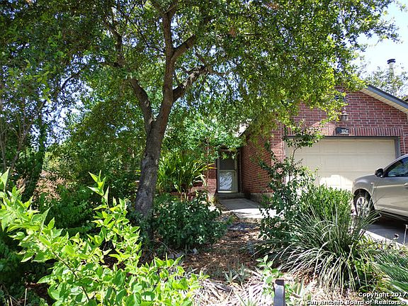 2nd image of 6615 Honeyridge Ln