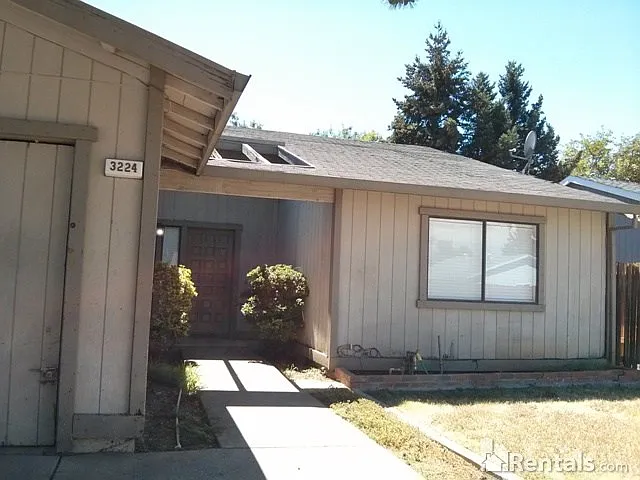 3224 Explorer Dr photo 1