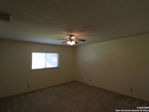 5th image of 4923 Corian Well Dr