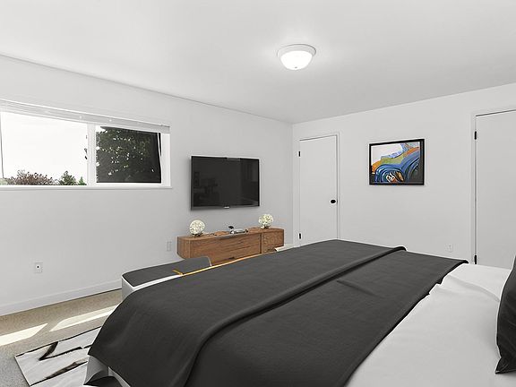 2nd image of 962 Sunset Blvd NE APT B3