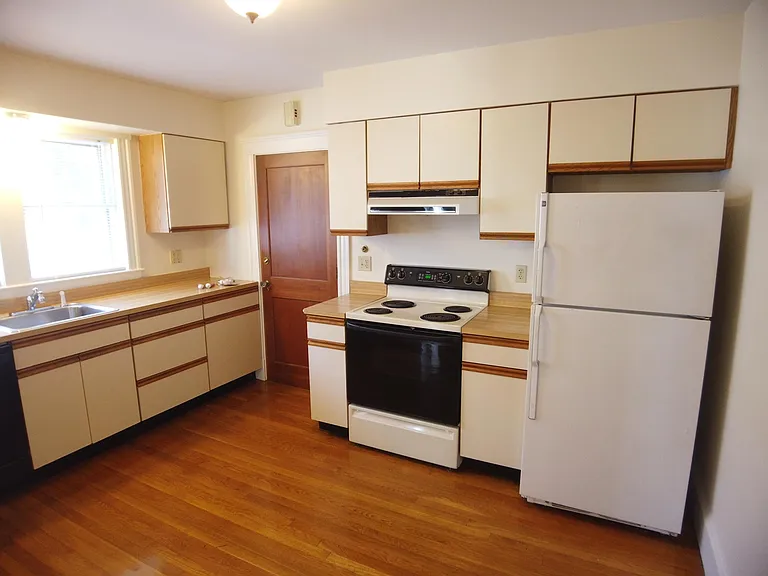 64 Palfrey Rd — Photo 8