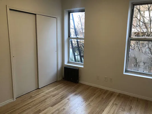 Rented by Waverly Realty Associates | media 4