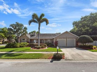 5022 Valencia Ln E, Palm Harbor, FL 34684