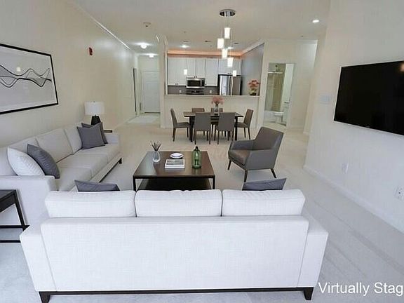 3rd image of 2245 Riverside Dr Unit 309