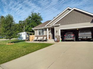 610 S 13th St, Adel, IA 50003