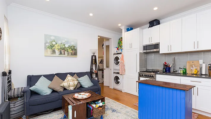 Rented by Nooklyn NYC LLC | media 23