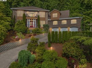 12712 SE 137th Dr, Happy Valley, OR 97086