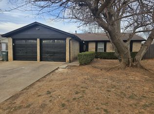 617 Cherryvale Rd, Edmond, OK 73003