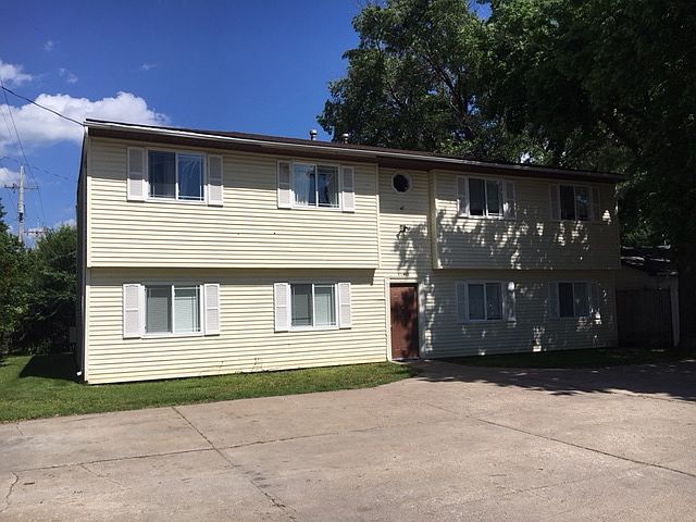1st image of 915 White Ave APT 2