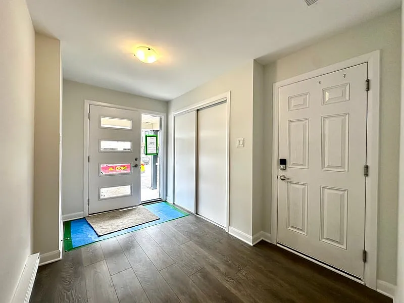 617 Esteem Way — Photo 2