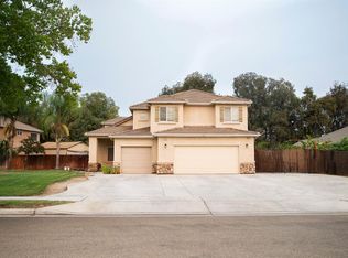 1855 S Orangewood Dr, Fresno, CA