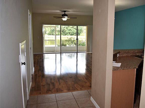 3rd image of 20465 Berrywood Ln