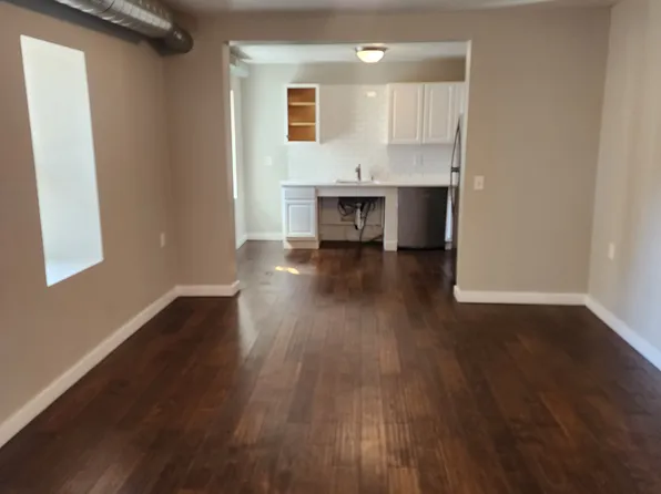 1207 W 25th St #13, Minneapolis, MN 55405