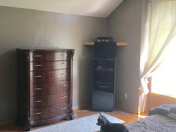 Master bedroom. Tv area