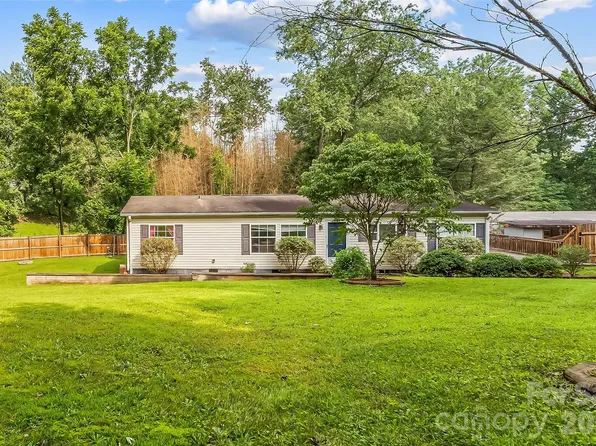 19 Brandon Ln, Weaverville, NC 28787