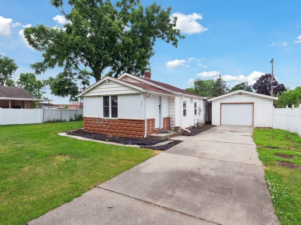 2307 Aurora Ave, Elkhart, IN 46517