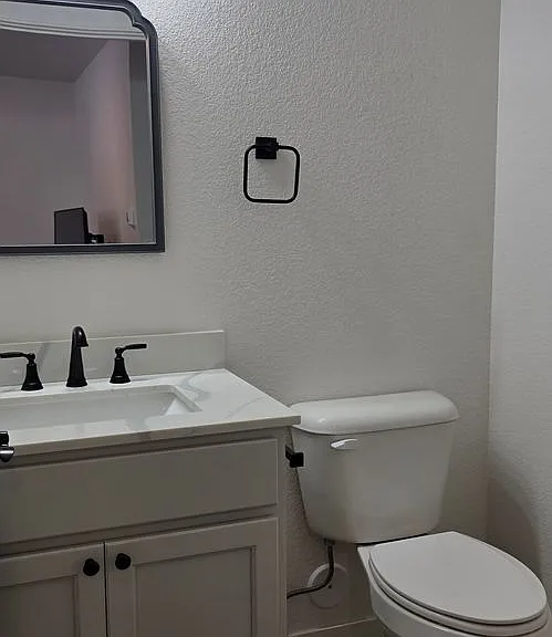 2912 Cribbon Ave — Photo 6