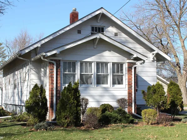 504 W Jefferson St, Bloomfield, IA 52537