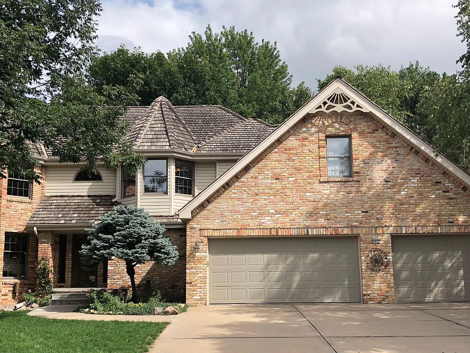 1st image of 6417 S 105th Cir