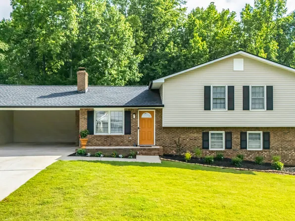 275 Timber Ridge Trl, Carrollton, GA 30117