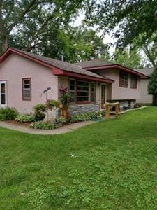 10037 Linnet St NW, Coon Rapids, MN, 55433