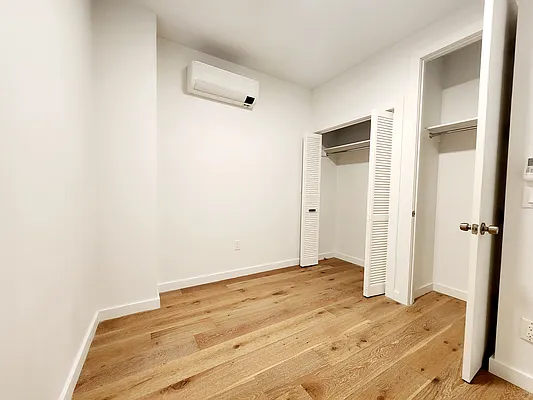 Rented by Brooklyn Property Group LLC | media 18