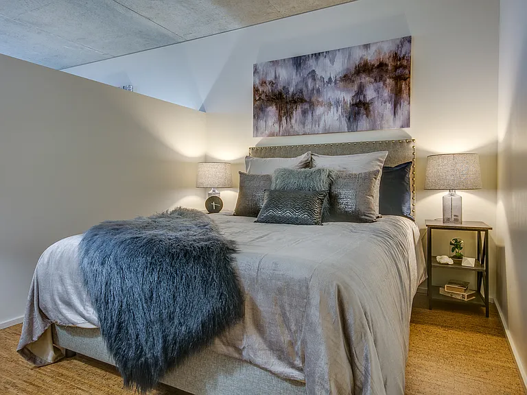 Dimension — Photo 31
