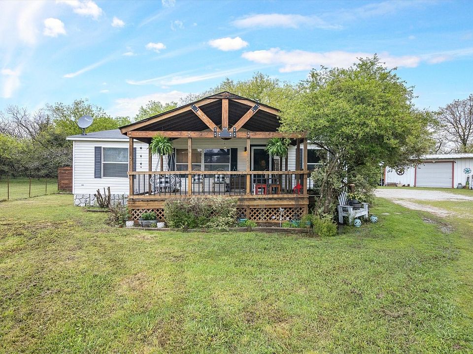 1st image of 3305 Country Manor Cir