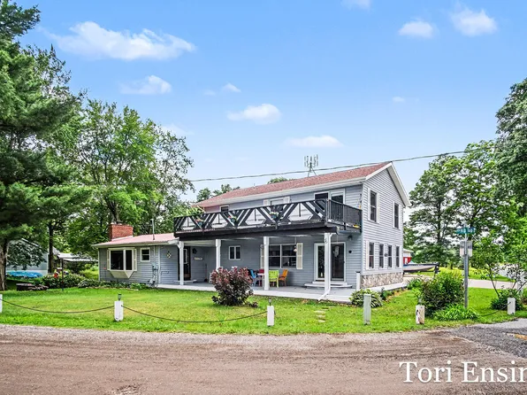 13190 Sixteen Mile Rd, Gowen, MI 49326
