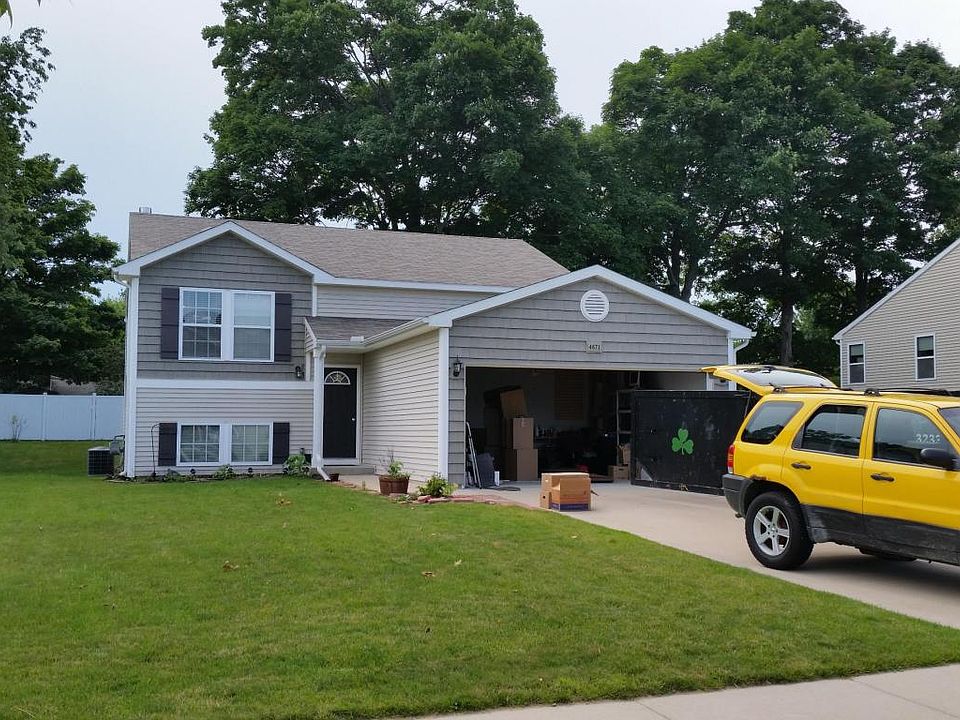 1st image of 4671 Torrington Dr SE