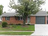 450 Colony Dr photo 1