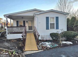 68 Meadow Run Pl, Harrisburg, PA 17112