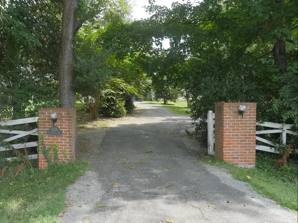 8971 Fort Hunt Rd, Alexandria, VA 22308