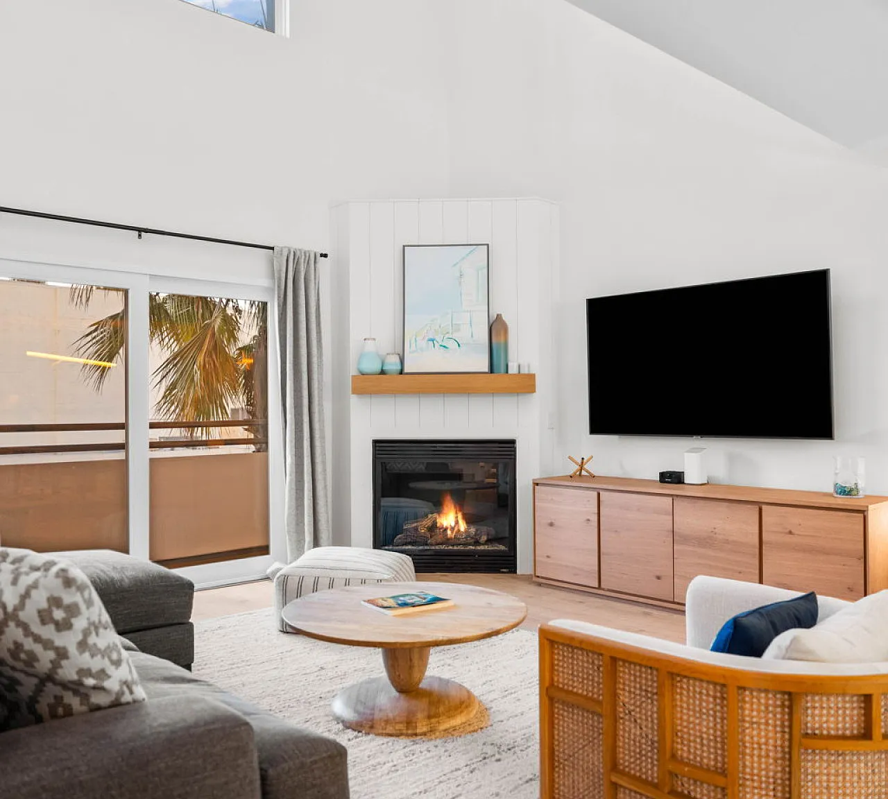 3 bed, $5,200 — Photo 4