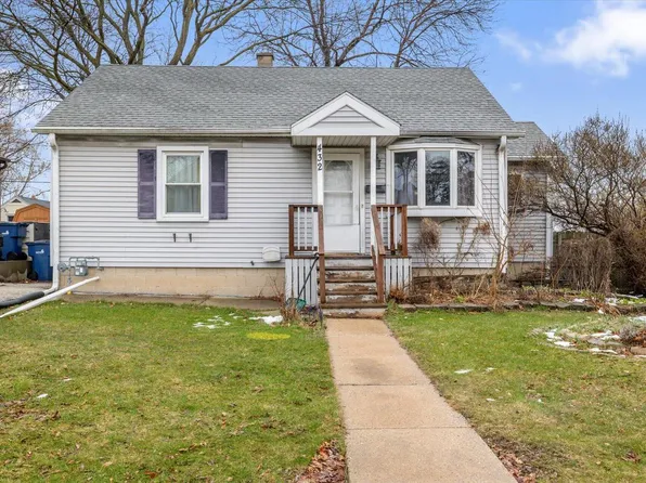 432 South 94th STREET, Milwaukee, WI 53214