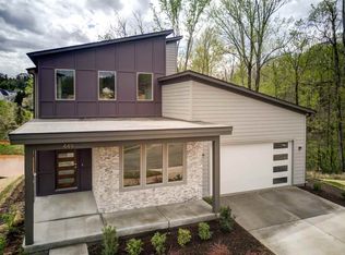 449 Lochlyn Hill Dr, Charlottesville, VA 22901