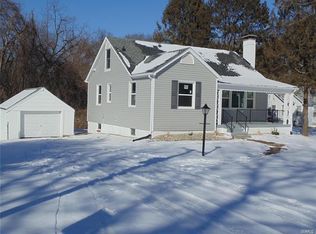226 W School St, Fairview Heights, IL 62208