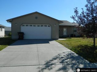 229 Angus Loop, Douglas, WY 82633