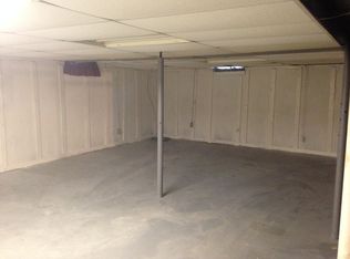843 Circleview Dr, Toledo, OH 43615