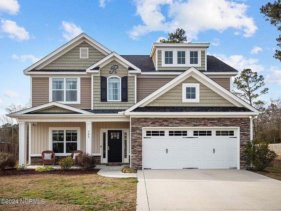 703 Southernwood Place, Hubert, NC 28539 | Zillow