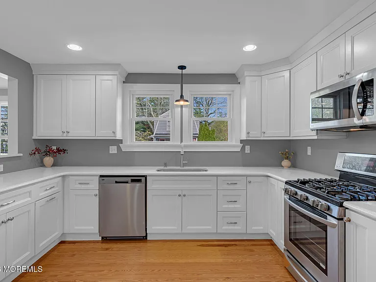 115 Grassmere Ave — Photo 15