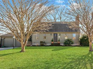 11 Stuart St, Warren, RI 02885