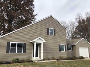 11 Woodruff Pl, Mulberry, IN 46058