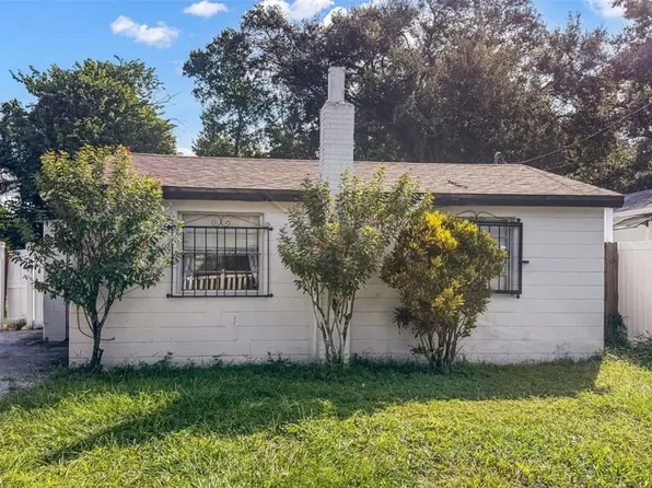 8307 N HILLSBOROUGH LANE, TAMPA, FL 33604