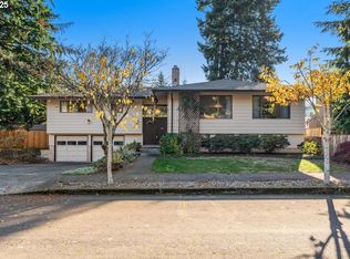 15120 SE Franklin St, Portland, OR 97236