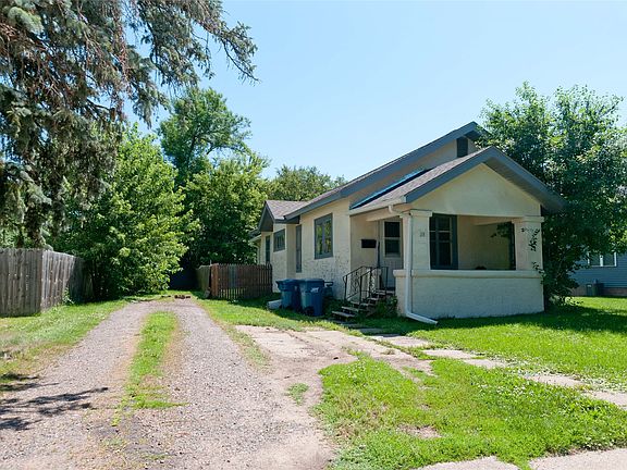 4th image of 19 Hatten Avenue