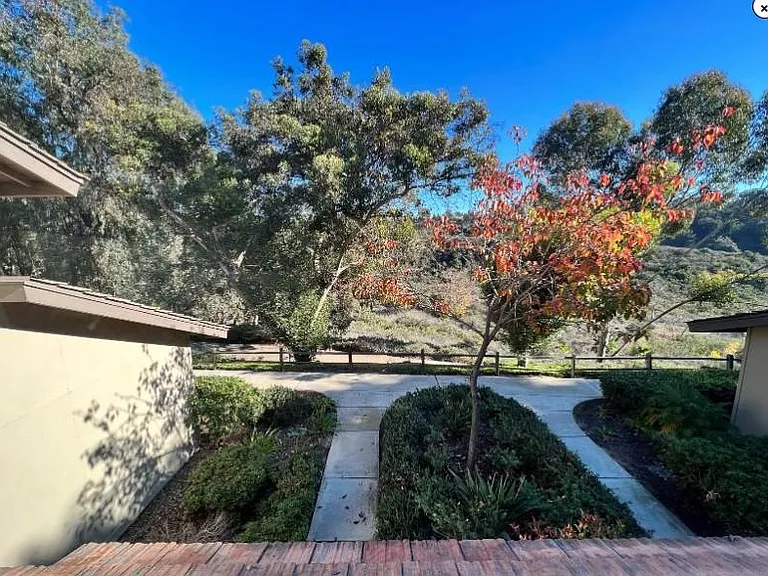 10270 Melojo Ln — Photo 11